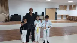     نادي الكاراتي 