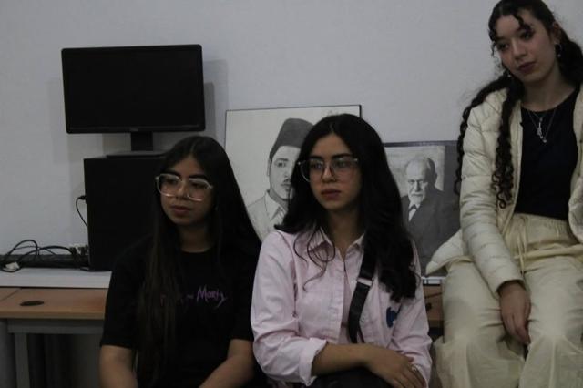 اجتماع تقييمي لنادي الفنون البصرية بدار الشباب ساقية الزيت يوم السبت 20 691024