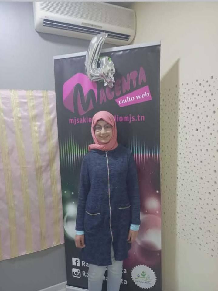 تسعد إدارة راديو ماجنتا بدار الشباب ساقية الزيت تهنئة المتسابقة كرامة الكشو
